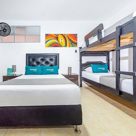 Ayenda Central 418 Перейра Екстериор снимка