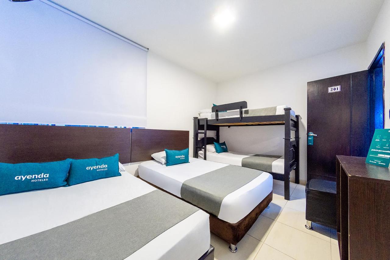 Ayenda Central 418 Перейра Екстериор снимка