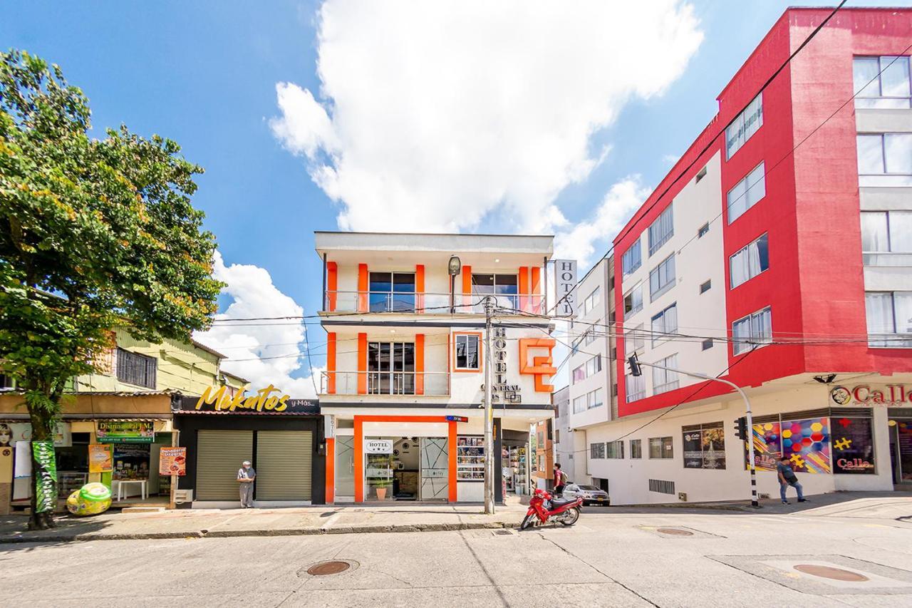 Ayenda Central 418 Перейра Екстериор снимка