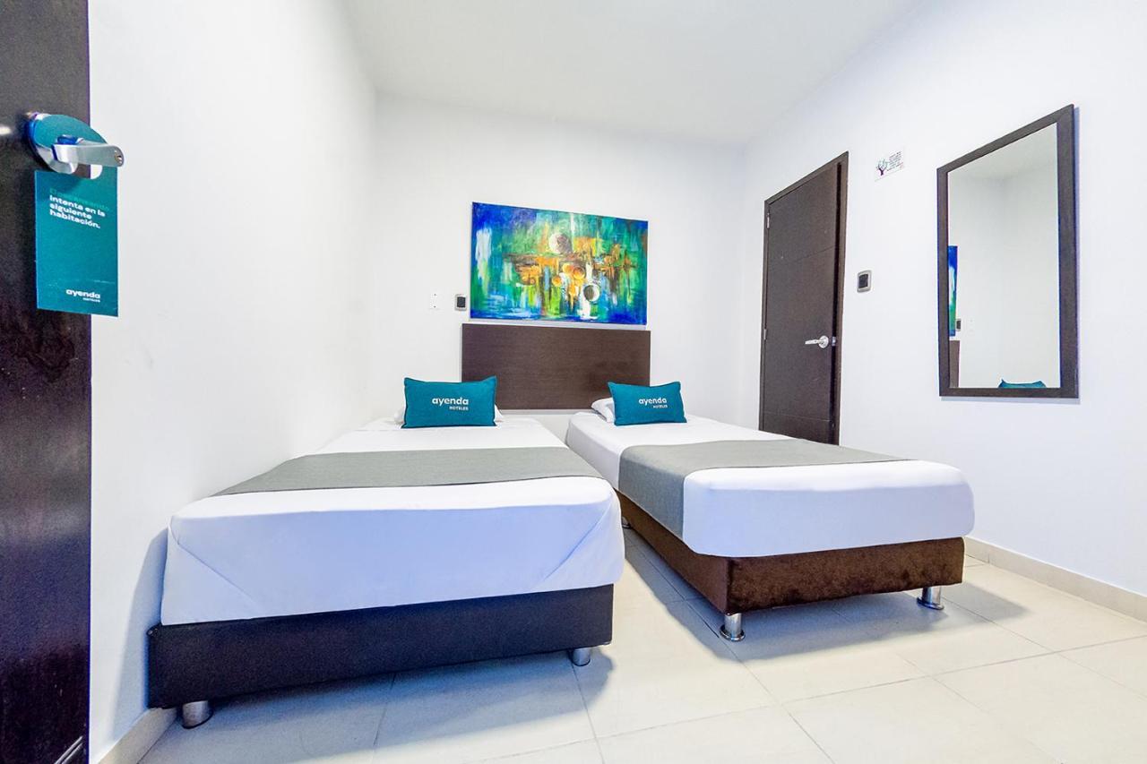 Ayenda Central 418 Перейра Екстериор снимка