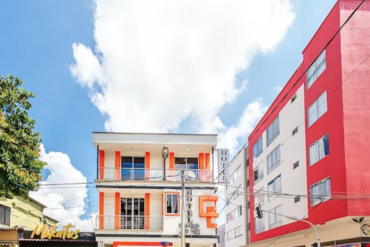 Ayenda Central 418 Перейра Екстериор снимка