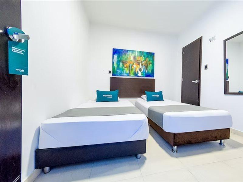 Ayenda Central 418 Перейра Екстериор снимка